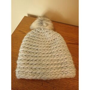 Universal Thread Gray Beanie Hat Cap Poof Ball Chunky Knit Soft